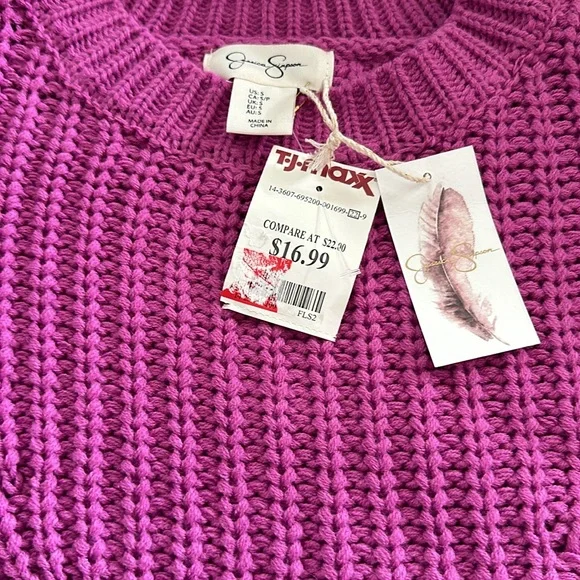 Jessica Simpson sweater - Picture 2 of 3